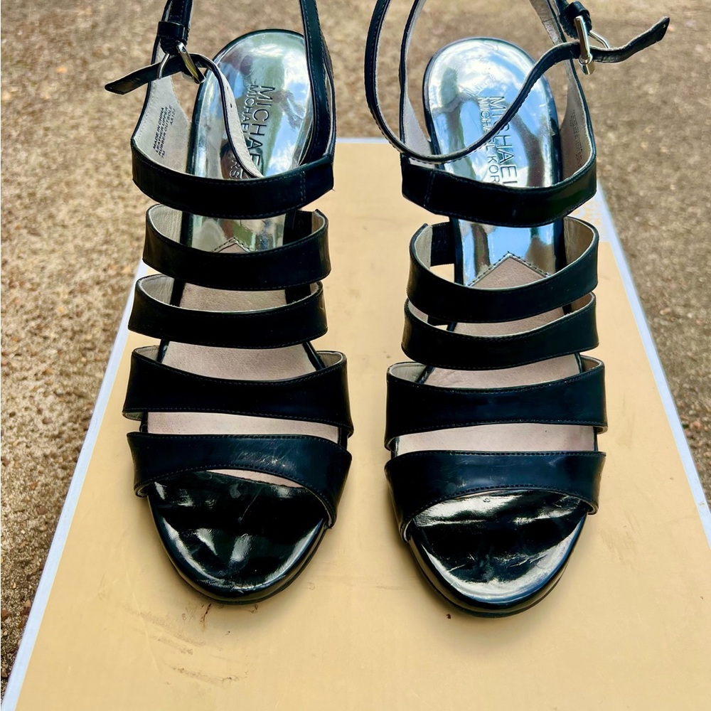 Michael Kors Black Patent Leather Heels 7M